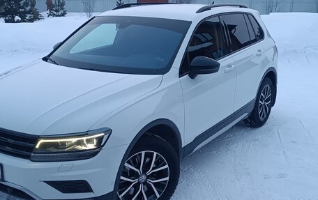 Volkswagen Tiguan II, 2019 год, 2 740 000 рублей, 7 фотография