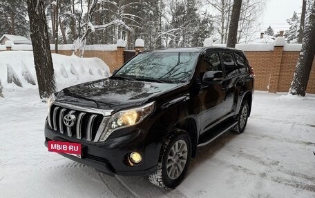 Toyota Land Cruiser Prado 150 рестайлинг 2, 2014 год, 3 400 000 рублей, 8 фотография