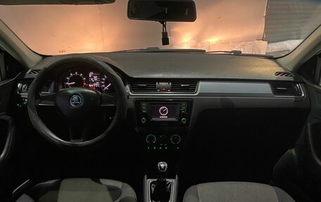 Skoda Rapid I, 2017 год, 700 000 рублей, 12 фотография