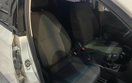 Skoda Rapid I, 2017 год, 700 000 рублей, 10 фотография