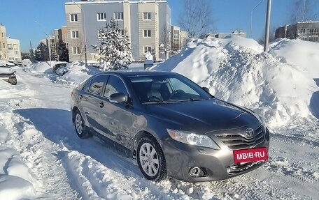 Toyota Camry, 2010 год, 1 300 000 рублей, 11 фотография