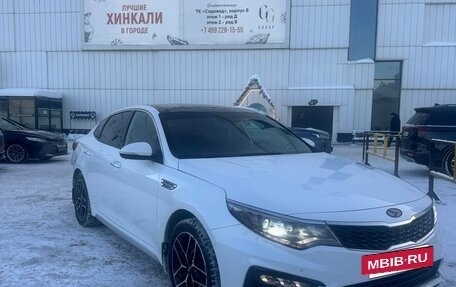 KIA Optima IV, 2018 год, 1 750 000 рублей, 2 фотография