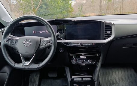 Opel Mokka, 2022 год, 2 350 000 рублей, 11 фотография