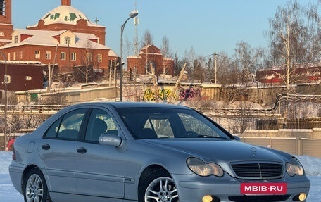 Mercedes-Benz C-Класс, 2003 год, 675 000 рублей, 5 фотография