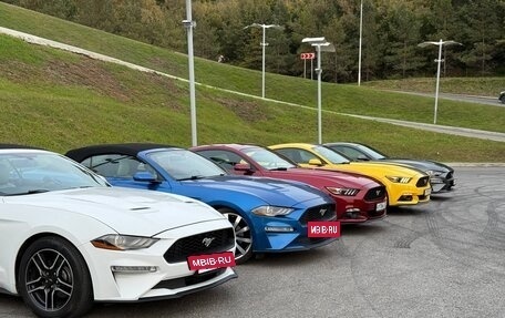 Ford Mustang VI рестайлинг, 2014 год, 2 699 000 рублей, 8 фотография