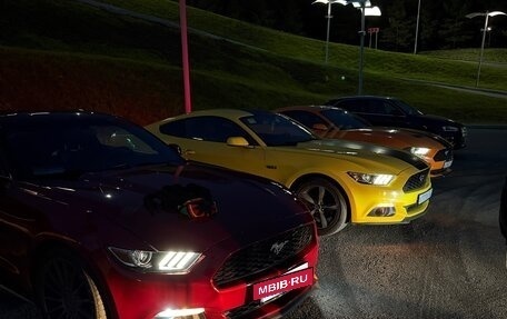 Ford Mustang VI рестайлинг, 2014 год, 2 699 000 рублей, 12 фотография