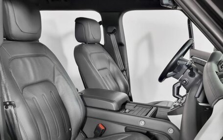 Land Rover Defender II, 2021 год, 4 500 000 рублей, 7 фотография