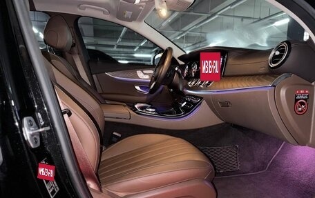 Mercedes-Benz E-Класс, 2019 год, 4 200 000 рублей, 10 фотография