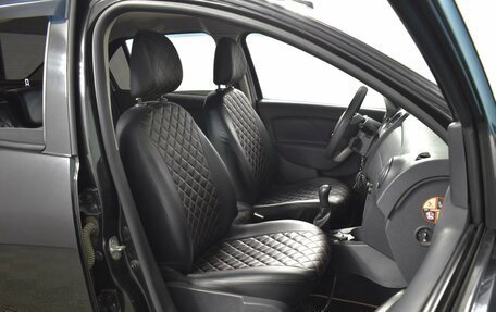 Renault Logan II, 2016 год, 869 900 рублей, 8 фотография