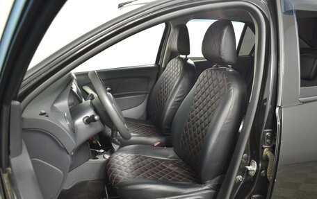 Renault Logan II, 2016 год, 869 900 рублей, 10 фотография