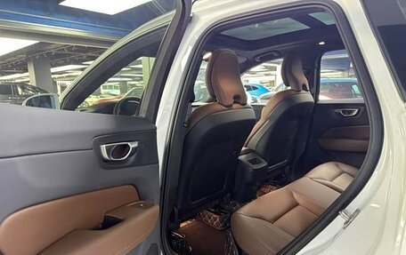 Volvo XC60 II, 2024 год, 5 050 000 рублей, 12 фотография