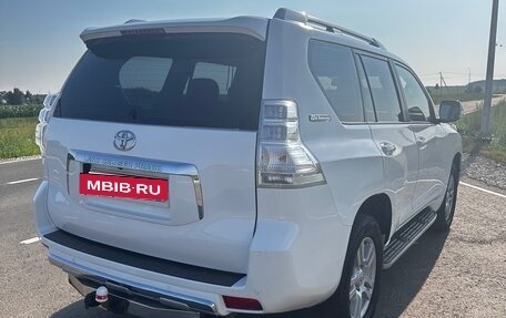 Toyota Land Cruiser Prado 150 рестайлинг 2, 2011 год, 2 134 000 рублей, 4 фотография