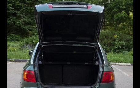 Hyundai Elantra III, 2001 год, 235 000 рублей, 2 фотография