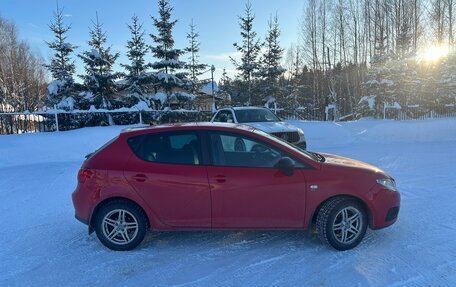 SEAT Ibiza IV рестайлинг 2, 2012 год, 960 000 рублей, 7 фотография