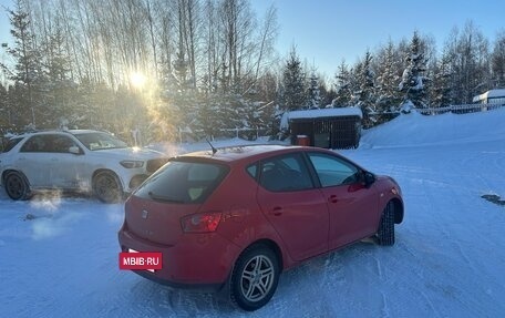 SEAT Ibiza IV рестайлинг 2, 2012 год, 960 000 рублей, 4 фотография