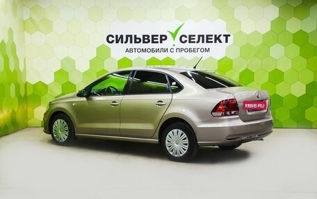 Volkswagen Polo VI (EU Market), 2015 год, 1 050 000 рублей, 6 фотография