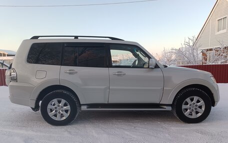 Mitsubishi Pajero IV, 2013 год, 1 850 000 рублей, 4 фотография