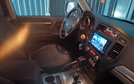 Mitsubishi Pajero IV, 2013 год, 1 850 000 рублей, 6 фотография