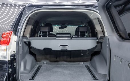 Toyota Land Cruiser Prado 150 рестайлинг 2, 2010 год, 2 729 000 рублей, 15 фотография