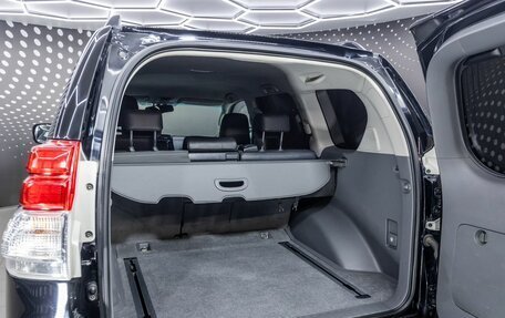 Toyota Land Cruiser Prado 150 рестайлинг 2, 2010 год, 2 729 000 рублей, 17 фотография