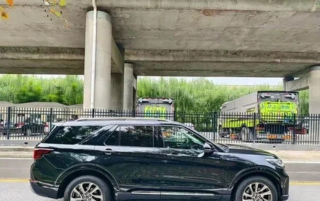 Ford Explorer VI, 2025 год, 7 540 000 рублей, 4 фотография