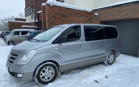 Hyundai H-1 II рестайлинг, 2014 год, 2 200 000 рублей, 6 фотография