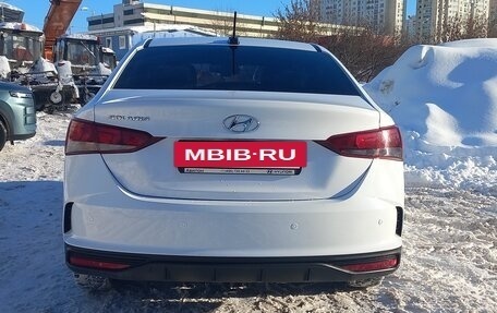 Hyundai Solaris II рестайлинг, 2021 год, 1 795 000 рублей, 6 фотография
