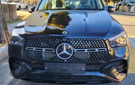 Mercedes-Benz GLE, 2025 год, 13 300 000 рублей, 2 фотография