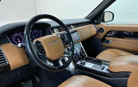 Land Rover Range Rover IV рестайлинг, 2021 год, 6 250 000 рублей, 10 фотография