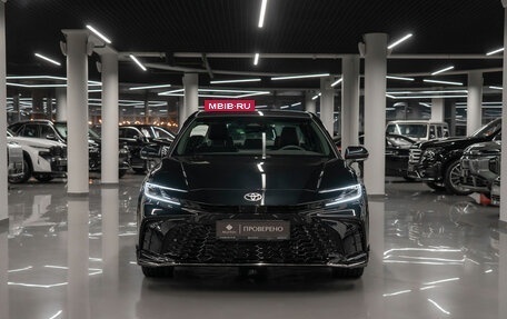 Toyota Camry, 2025 год, 4 350 000 рублей, 3 фотография