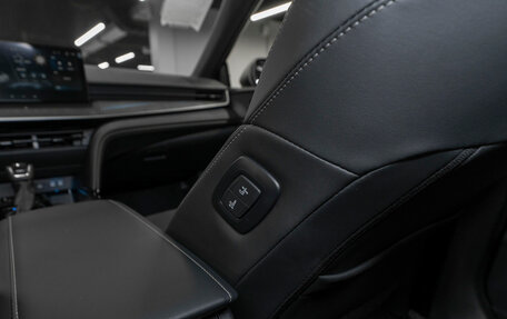 Toyota Camry, 2025 год, 4 350 000 рублей, 16 фотография