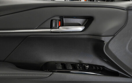 Toyota Camry, 2025 год, 4 350 000 рублей, 17 фотография