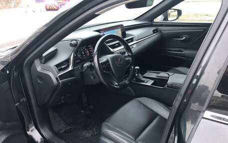 Lexus ES VII, 2021 год, 3 700 000 рублей, 6 фотография