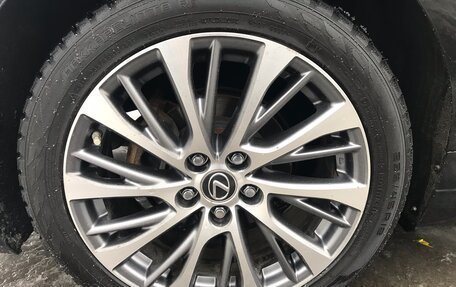 Lexus ES VII, 2021 год, 3 700 000 рублей, 9 фотография