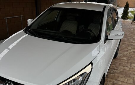 Hyundai ix35 I рестайлинг, 2015 год, 1 480 000 рублей, 5 фотография