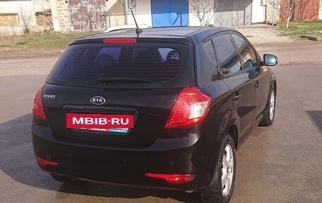 KIA cee'd I рестайлинг, 2012 год, 910 000 рублей, 4 фотография