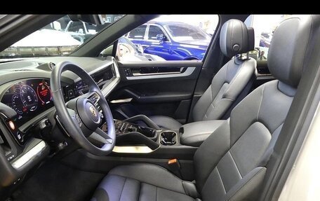 Porsche Cayenne III, 2024 год, 14 097 000 рублей, 7 фотография