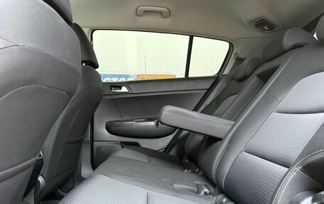 KIA Sportage IV рестайлинг, 2019 год, 2 190 000 рублей, 11 фотография