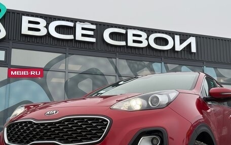 KIA Sportage IV рестайлинг, 2019 год, 2 190 000 рублей, 10 фотография