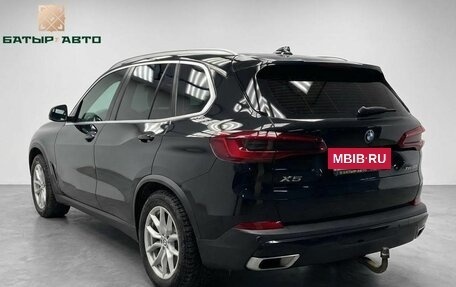 BMW X5, 2019 год, 5 250 000 рублей, 2 фотография