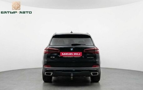 BMW X5, 2019 год, 5 250 000 рублей, 3 фотография