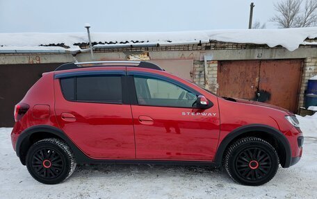 Renault Sandero II рестайлинг, 2018 год, 1 169 000 рублей, 5 фотография