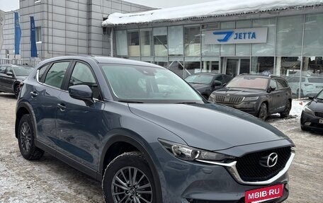 Mazda CX-5 II, 2020 год, 2 590 000 рублей, 2 фотография