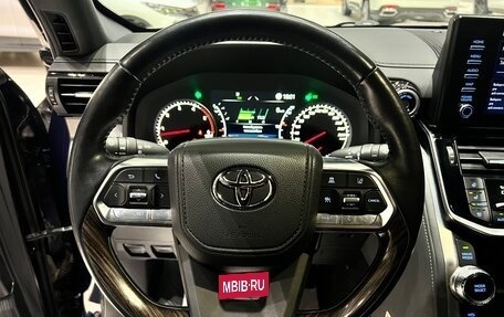 Toyota Land Cruiser, 2021 год, 9 999 000 рублей, 17 фотография