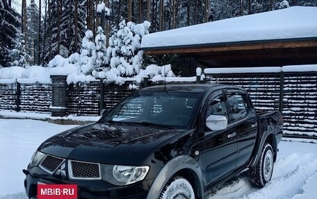 Mitsubishi L200 IV рестайлинг, 2012 год, 1 700 000 рублей, 3 фотография
