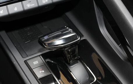 Hyundai Elantra, 2024 год, 2 520 000 рублей, 13 фотография