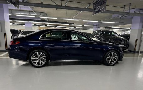 Mercedes-Benz E-Класс, 2025 год, 7 600 000 рублей, 4 фотография