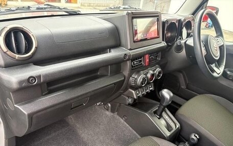 Suzuki Jimny, 2022 год, 2 500 000 рублей, 12 фотография