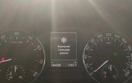 Skoda Octavia, 2013 год, 1 300 000 рублей, 10 фотография