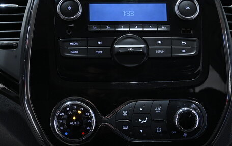 Renault Kaptur I рестайлинг, 2021 год, 1 780 000 рублей, 8 фотография